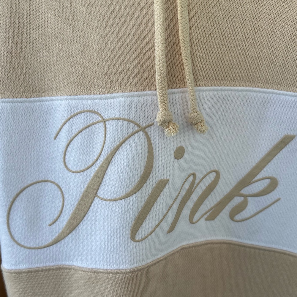 Victoria’s Secret Hoodie Pink Pullover Fleece XXL Tan White NWT - Picture 3 of 9